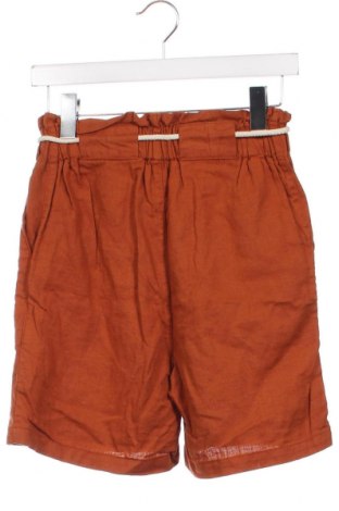 Дамски къс панталон LC Waikiki, Размер XS, Цвят Червен, Цена 21,06 лв.