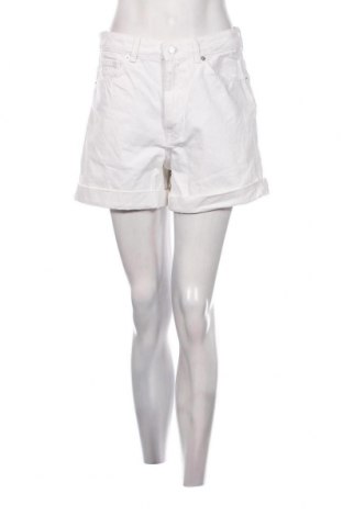Дамски къс панталон Mango, Размер M, Цвят Бял, Цена 10,80 лв.