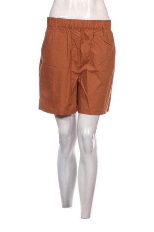 Дамски къс панталон Minimum, Размер S, Цвят Кафяв, Цена 61,56 лв.