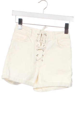 Дамски къс панталон NA-KD, Размер XXS, Цвят Бял, Цена 20,40 лв.