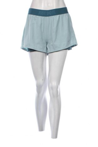 Γυναικείο κοντό παντελόνι Nike, Μέγεθος XL, Χρώμα Πράσινο, Τιμή 12,62 €