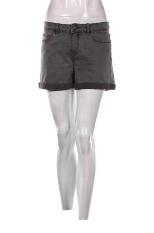 Γυναικείο κοντό παντελόνι Noisy May, Μέγεθος M, Χρώμα Γκρί, Τιμή 4,58 €