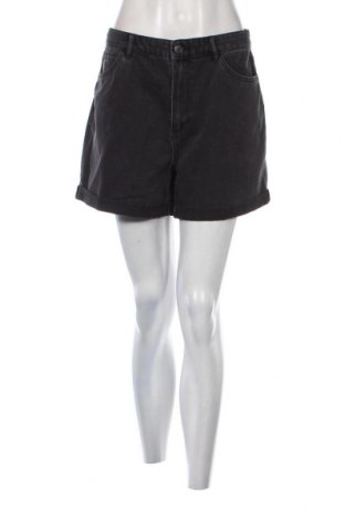 Γυναικείο κοντό παντελόνι ONLY, Μέγεθος L, Χρώμα Γκρί, Τιμή 7,42 €