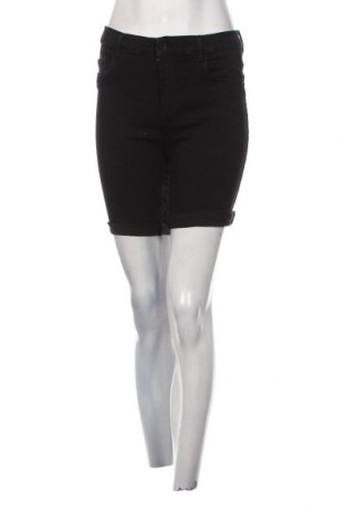 Γυναικείο κοντό παντελόνι ONLY, Μέγεθος M, Χρώμα Μαύρο, Τιμή 6,00 €