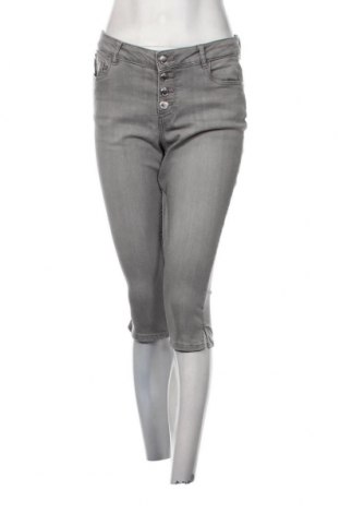 Дамски къс панталон Orsay, Размер M, Цвят Сив, Цена 10,83 лв.
