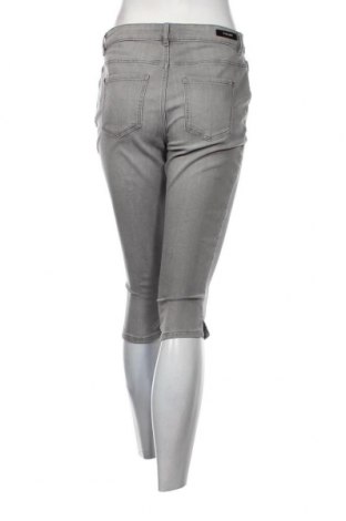 Дамски къс панталон Orsay, Размер M, Цвят Сив, Цена 19,00 лв.