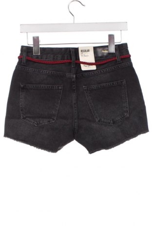Pantaloni scurți de femei Pepe Jeans, Mărime XS, Culoare Gri, Preț 169,44 Lei