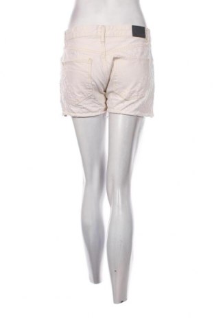 Γυναικείο κοντό παντελόνι Pepe Jeans, Μέγεθος M, Χρώμα Εκρού, Τιμή 10,13 €