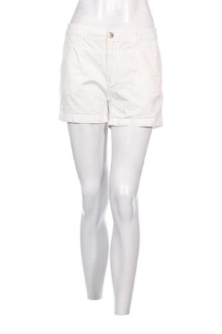 Γυναικείο κοντό παντελόνι Pepe Jeans, Μέγεθος M, Χρώμα Λευκό, Τιμή 14,47 €