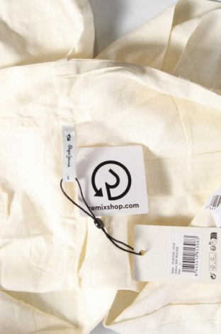 Γυναικείο κοντό παντελόνι Pepe Jeans, Μέγεθος L, Χρώμα Εκρού, Τιμή 28,39 €