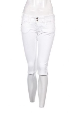 Γυναικείο κοντό παντελόνι Pepe Jeans, Μέγεθος L, Χρώμα Λευκό, Τιμή 30,06 €