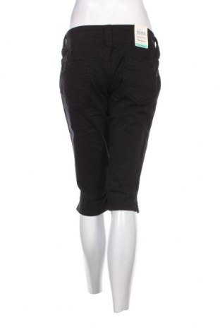 Дамски къс панталон Pepe Jeans, Размер XL, Цвят Черен, Цена 58,32 лв.