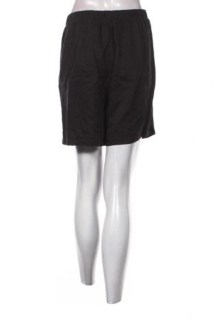 Γυναικείο κοντό παντελόνι Pieces, Μέγεθος XL, Χρώμα Μαύρο, Τιμή 10,00 €