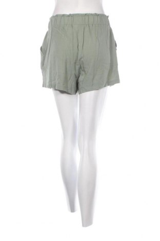 Γυναικείο κοντό παντελόνι Primark, Μέγεθος M, Χρώμα Πράσινο, Τιμή 11,75 €