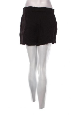 Дамски къс панталон Primark, Размер M, Цвят Черен, Цена 8,74 лв.