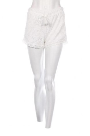 Damen Shorts Reserved, Größe S, Farbe Weiß, Preis 5,95 €
