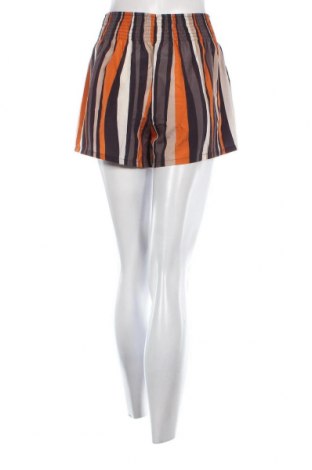 Pantaloni scurți de femei SHEIN, Mărime S, Culoare Multicolor, Preț 23,75 Lei