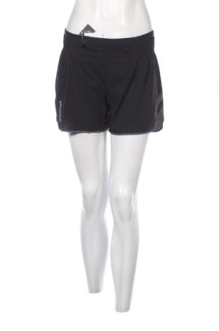 Γυναικείο κοντό παντελόνι Salomon, Μέγεθος M, Χρώμα Μαύρο, Τιμή 23,66 €
