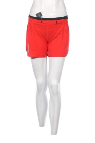 Дамски къс панталон Salomon, Размер S, Цвят Червен, Цена 102,00 лв.
