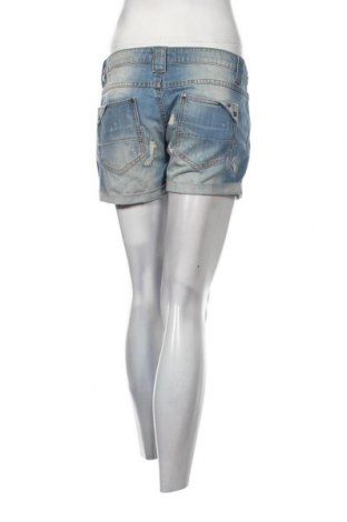Дамски къс панталон Sisley, Размер L, Цвят Син, Цена 45,00 лв.