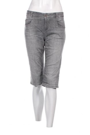Pantaloni scurți de femei Street One, Mărime M, Culoare Gri, Preț 22,37 Lei