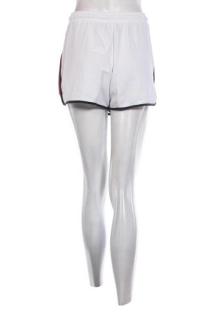 Дамски къс панталон Superdry, Размер XL, Цвят Бял, Цена 23,10 лв.