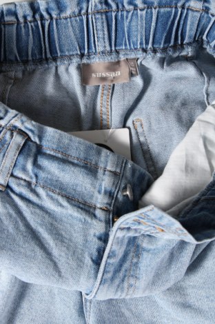 Pantaloni scurți de femei Sussan, Mărime M, Culoare Albastru, Preț 111,84 Lei
