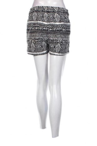 Γυναικείο κοντό παντελόνι Terranova, Μέγεθος S, Χρώμα Πολύχρωμο, Τιμή 9,41 €