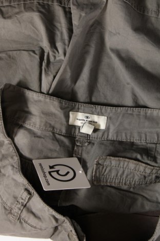 Дамски къс панталон Tom Tailor, Размер M, Цвят Сив, Цена 18,36 лв.