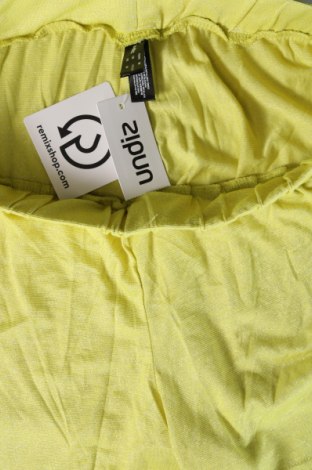 Damen Shorts Undiz, Größe M, Farbe Gelb, Preis € 39,69