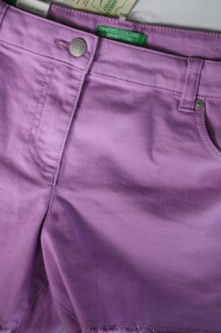 Дамски къс панталон United Colors Of Benetton, Размер XXL, Цвят Лилав, Цена 41,58 лв.
