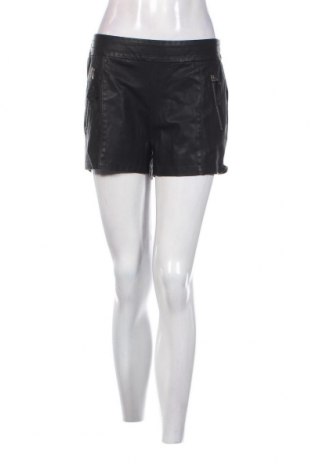 Γυναικείο κοντό παντελόνι VILA, Μέγεθος S, Χρώμα Μαύρο, Τιμή 7,04 €