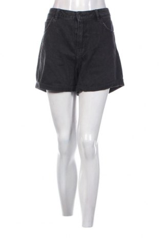 Pantaloni scurți de femei Vero Moda, Mărime XL, Culoare Gri, Preț 30,61 Lei