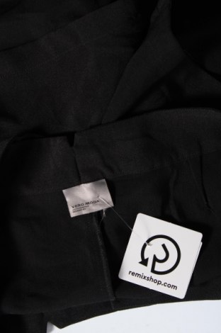 Дамски къс панталон Vero Moda, Размер L, Цвят Черен, Цена 8,00 лв.