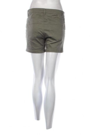 Pantaloni scurți de femei Vero Moda, Mărime M, Culoare Verde, Preț 23,68 Lei