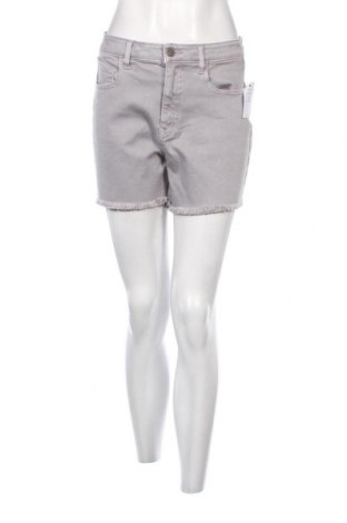 Дамски къс панталон Volcom, Размер S, Цвят Сив, Цена 57,57 лв.