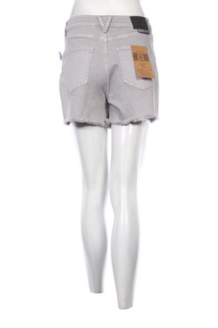 Γυναικείο κοντό παντελόνι Volcom, Μέγεθος S, Χρώμα Γκρί, Τιμή 18,74 €