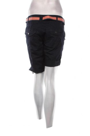 Γυναικείο κοντό παντελόνι Willard, Μέγεθος M, Χρώμα Μπλέ, Τιμή 15,98 €