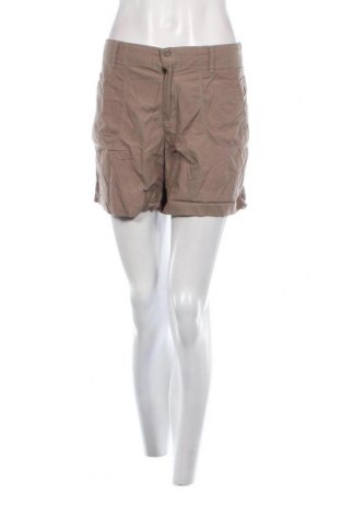 Дамски къс панталон Yessica, Размер L, Цвят Кафяв, Цена 31,00 лв.
