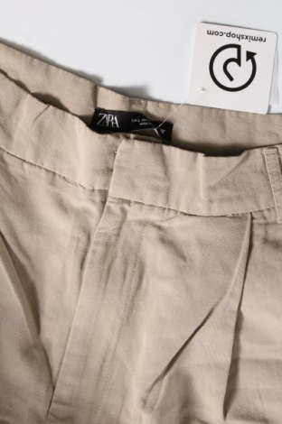 Pantaloni scurți de femei Zara, Mărime L, Culoare Bej, Preț 51,00 Lei