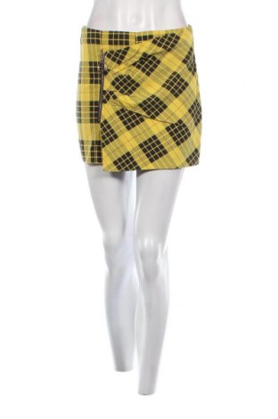 Дамски къс панталон Zara, Размер S, Цвят Жълт, Цена 8,60 лв.