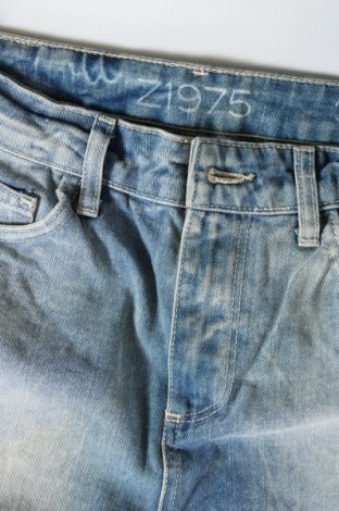 Pantaloni scurți de femei Zara, Mărime M, Culoare Albastru, Preț 58,89 Lei