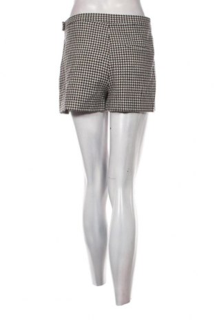 Дамски къс панталон Zara Trafaluc, Размер M, Цвят Многоцветен, Цена 10,80 лв.