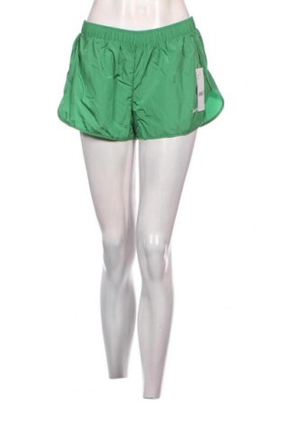 Γυναικείο κοντό παντελόνι iets frans..., Μέγεθος M, Χρώμα Πράσινο, Τιμή 9,53 €