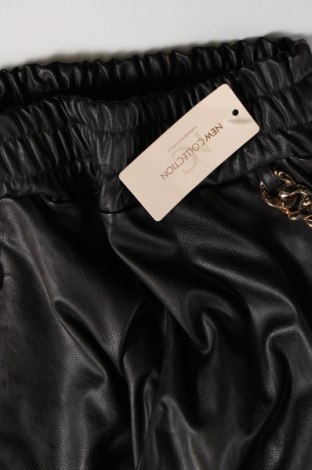 Γυναικείο παντελόνι δερμάτινο, Μέγεθος M, Χρώμα Μαύρο, Τιμή 7,06 €