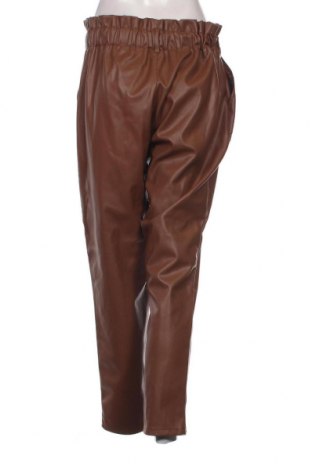 Γυναικείο παντελόνι δερμάτινο, Μέγεθος L, Χρώμα Καφέ, Τιμή 6,28 €