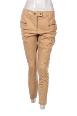 Дамски кожен панталон BCBG Max Azria, Размер M, Цвят Бежов, Цена 122,40 лв.