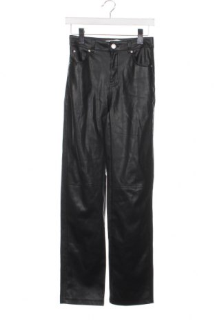 Dámské kožené kalhoty  Bershka, Velikost XS, Barva Černá, Cena  223,00 Kč