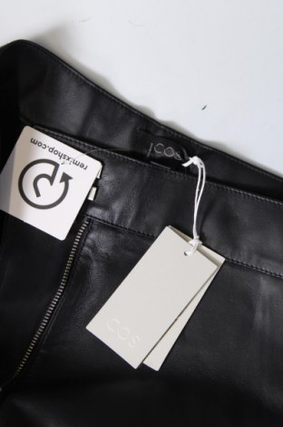 Damen Lederhose COS, Größe XXS, Farbe Schwarz, Preis 77,40 €