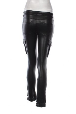 Γυναικείο παντελόνι δερμάτινο ONLY, Μέγεθος S, Χρώμα Μαύρο, Τιμή 5,34 €